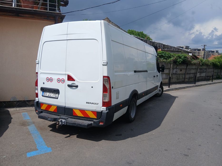 Vand Renault Master 3 fab 2015 cu dublu pe spate