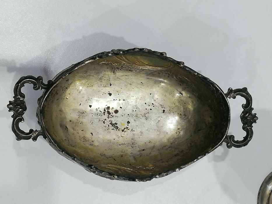 Сребърен античен лот