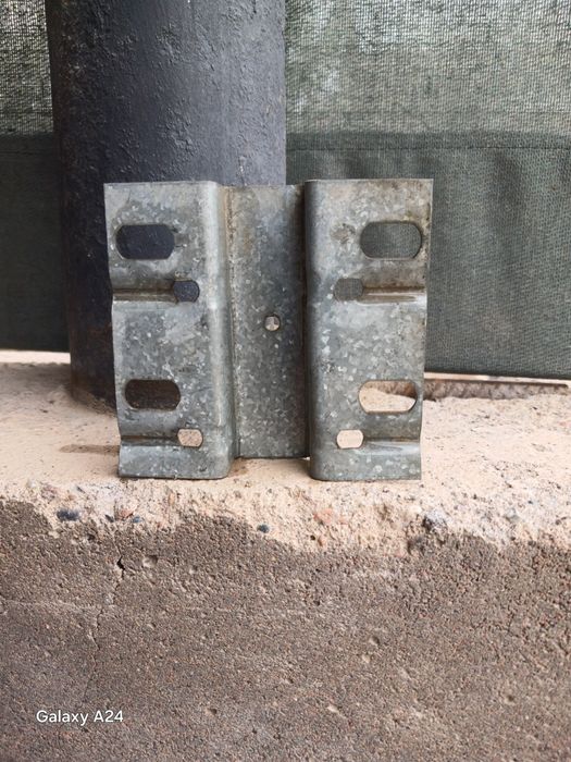 Крепление для оборудования птицы ия  птицы