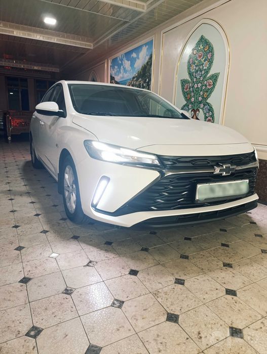 Chevrolet Monza 1.5 atmosferniy
