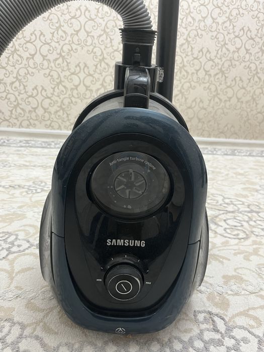 Пилисос Samsung хорошо работает