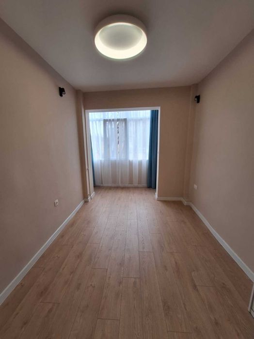 Продава се Тристаен апартамент в Пловдив, Мараша - 95 кв.м за 940 €/кв.м - Снимка #16