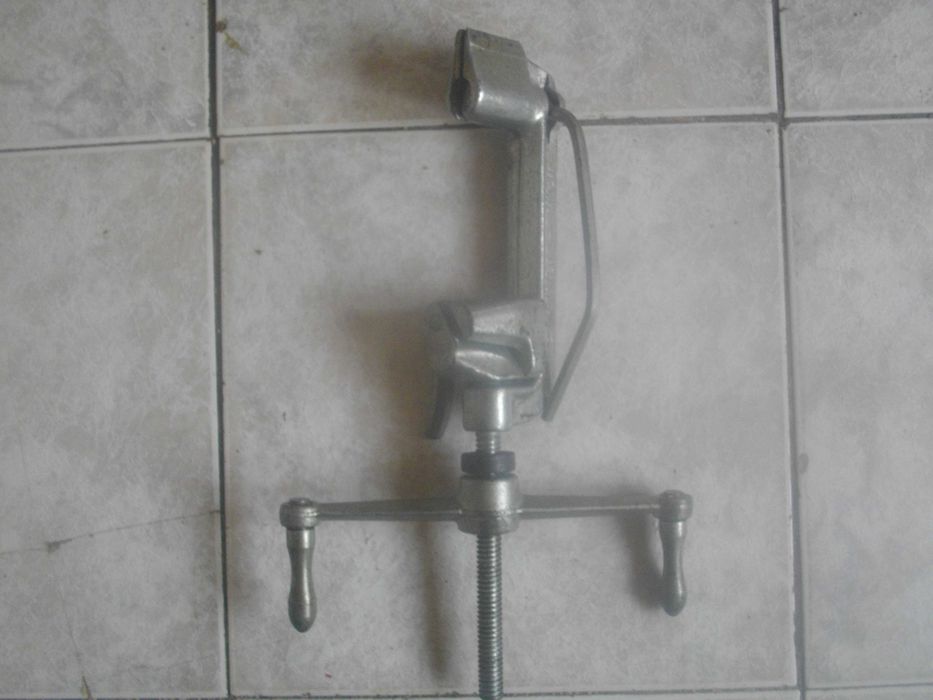 Лепачка Полиетилен Фолио/ Фрезер40мм/ Ролков Нож Хартия А4