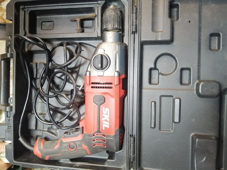 Skil masina gaurit si insurubat