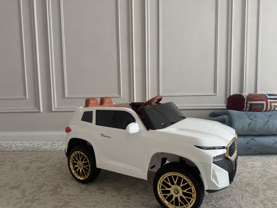 Балаларға арналған радиоуправляемый машинка