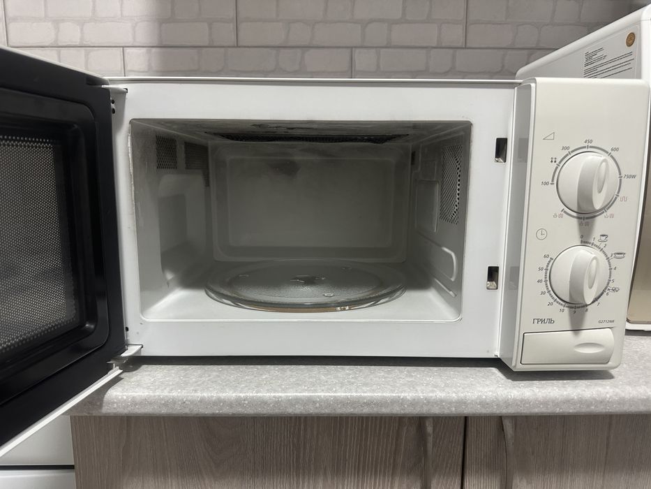 Микроволновка Samsung