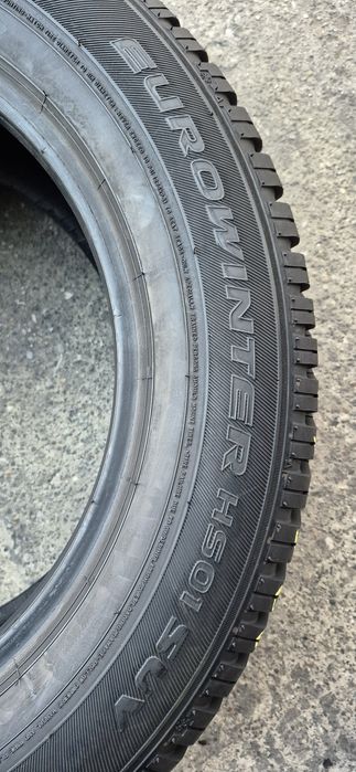 4 anvelope iarna ca noi Falken 235/60/17.Pretul este pe bucata.