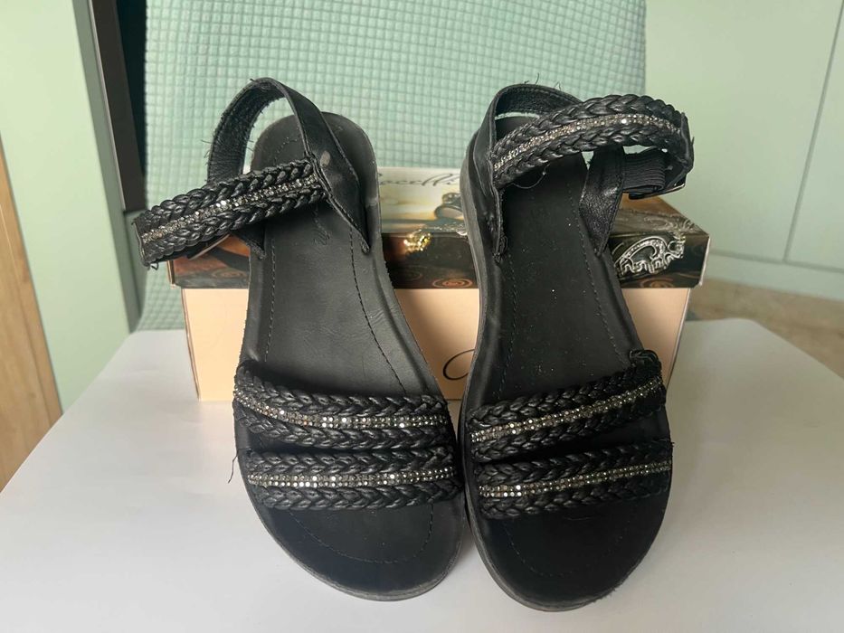 Летни сандали - различни