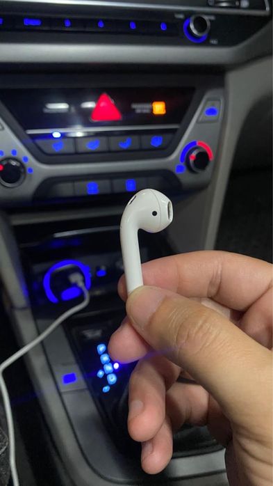Продаю срочно airpods 2 original