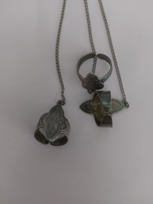 Браслет с кольцами