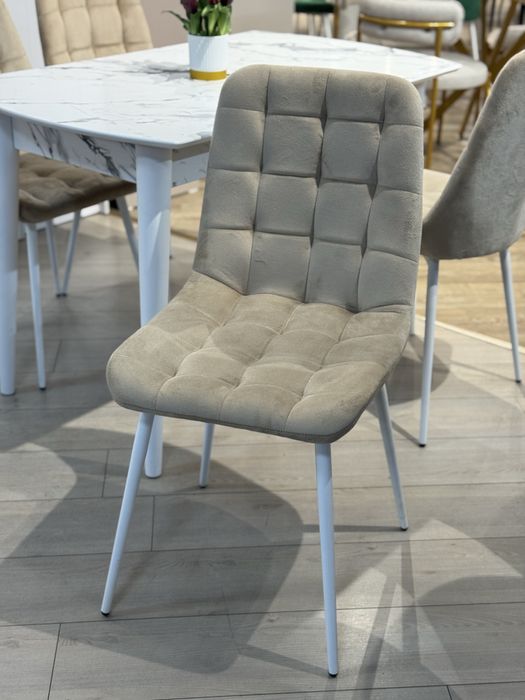 Комплект стол и стулья от Comfort Mebel