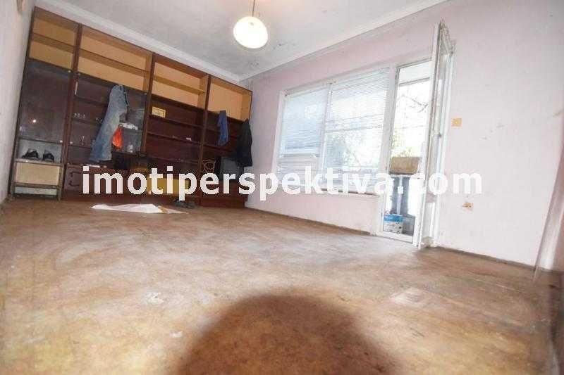 Продава се Тристаен апартамент в Пловдив, Кючук Париж - 94 кв.м за 1224 €/кв.м - Снимка #2