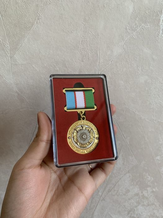 Медаль кукрак нишони ИИВ