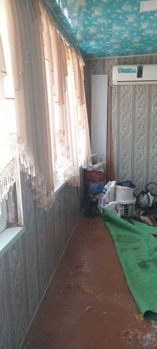 Srochna sotiladi 3mkr 2xona 27.500