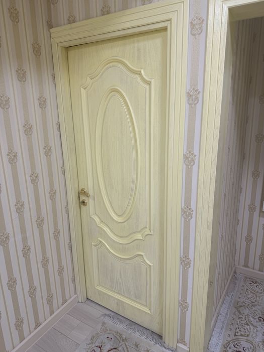 Продается б/у мдф двери