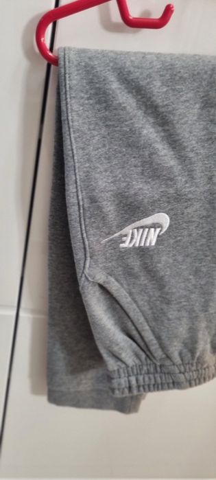 Pantalon Nike gri copii marime L 147-158 cm
