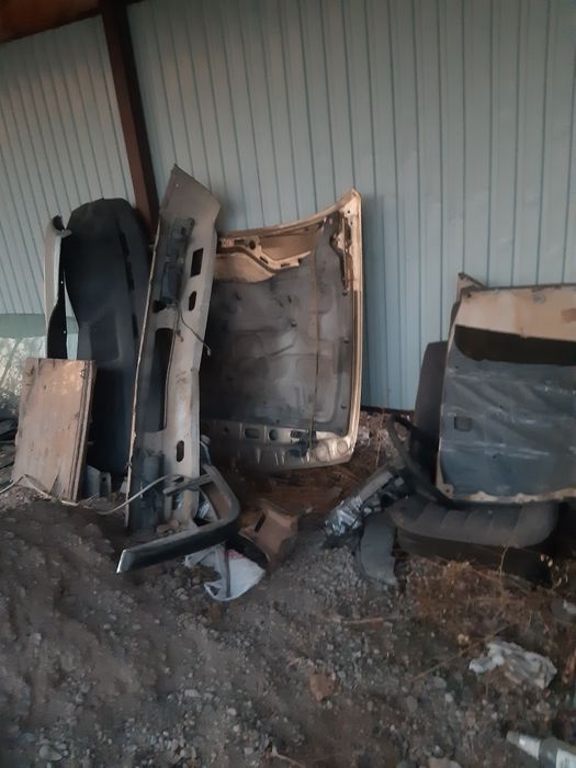 Продам запчасти бмв е28