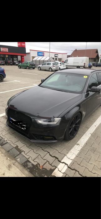 Vând Audi A4 2013. Automat. Sau schimb cu ceva 7 locuri automat.