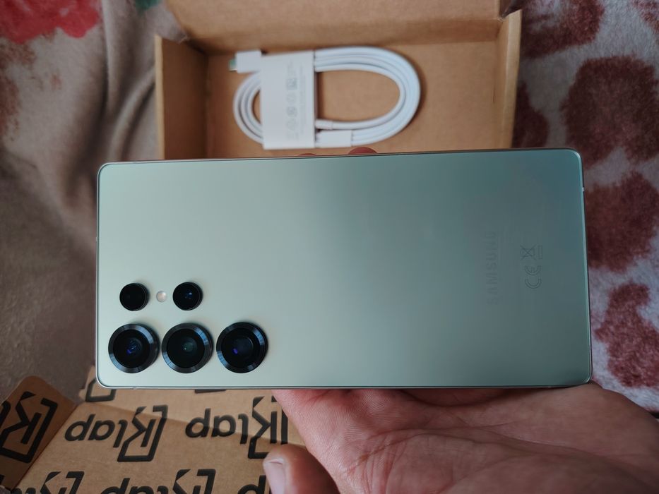 Samsung S25 ultra ca nou