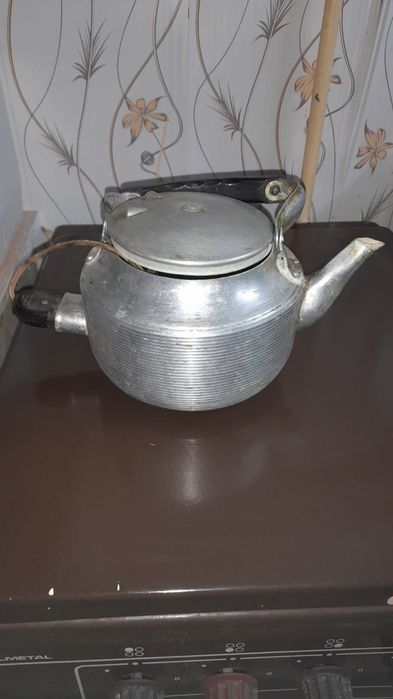 Чайник алюминивый