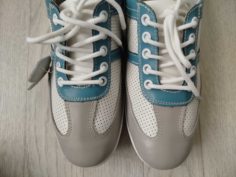 кожаные кеды кроссовки 38 б.у.