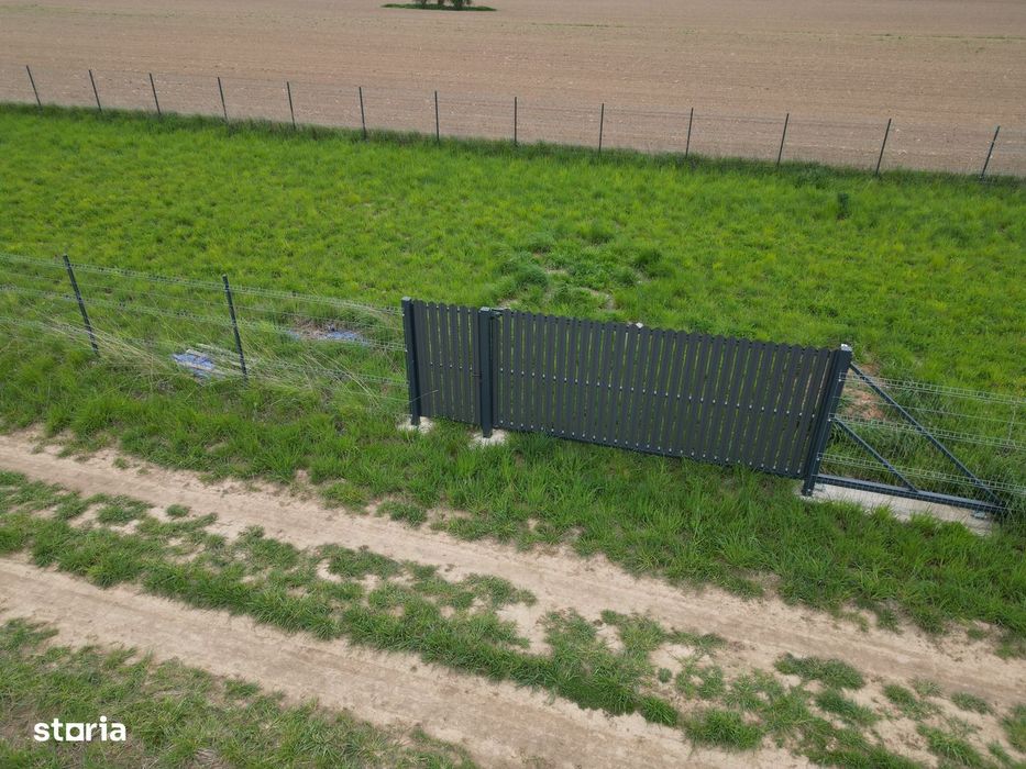 Teren intravilan 710 M²  împrejmuit com. Reci Covasna