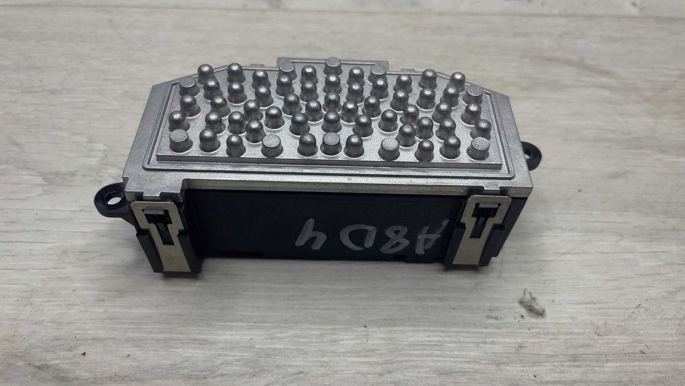 Реостат AUDI A8 D4