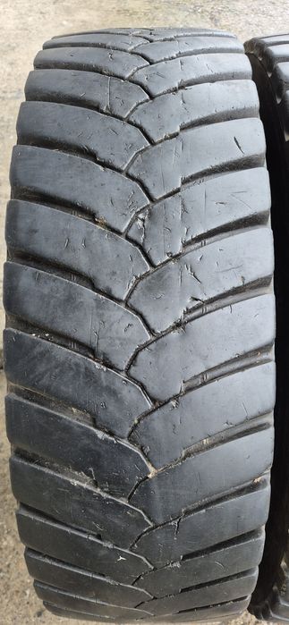 4 anvelope camion M+S Bridgestone M-Drive 001;315/80/22,5.Pret/bucata.
