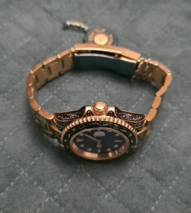 Rolex submariner gold limited edition