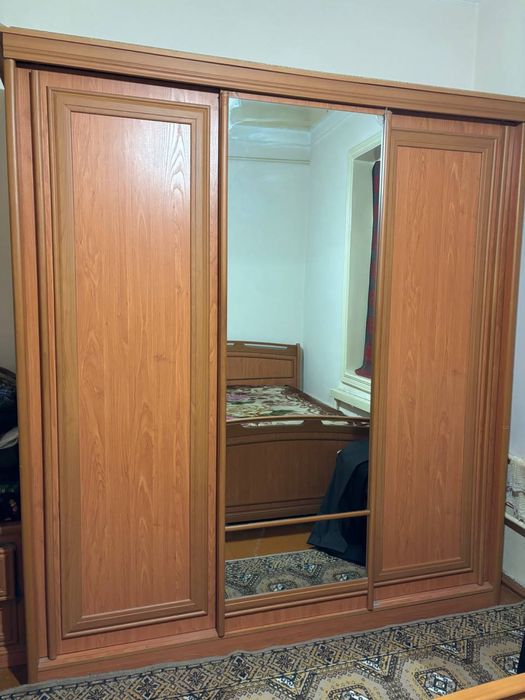 Спальный гарнитур