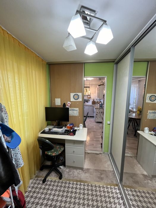 Продам квартиру в районе 3 школы