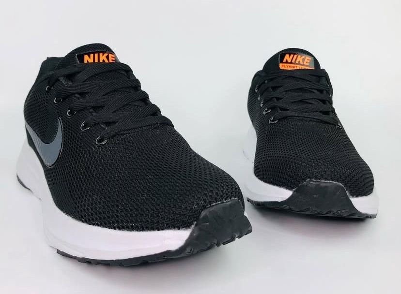 Кроссовки Nike flyknit