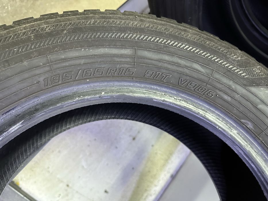 Anvelope 195/65 R15 YOKOHAMA / Semperit iarna ( M+S )