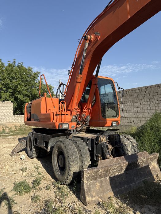 Dossan 210 экскаватор