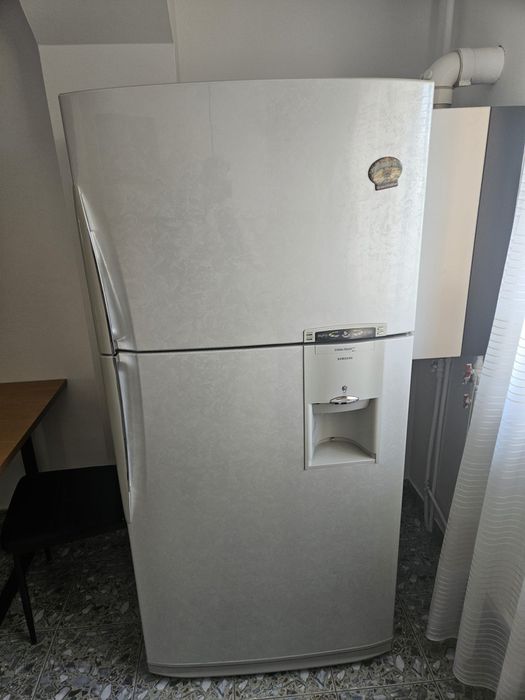 Vand combina frigorifica Samsung