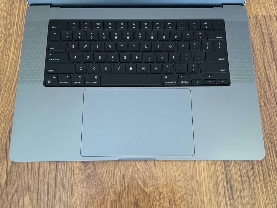 16' Apple MacBook Pro M1 MAX 2021 Space Grey 64GB RAM/1TB SSD/Бат 12ч