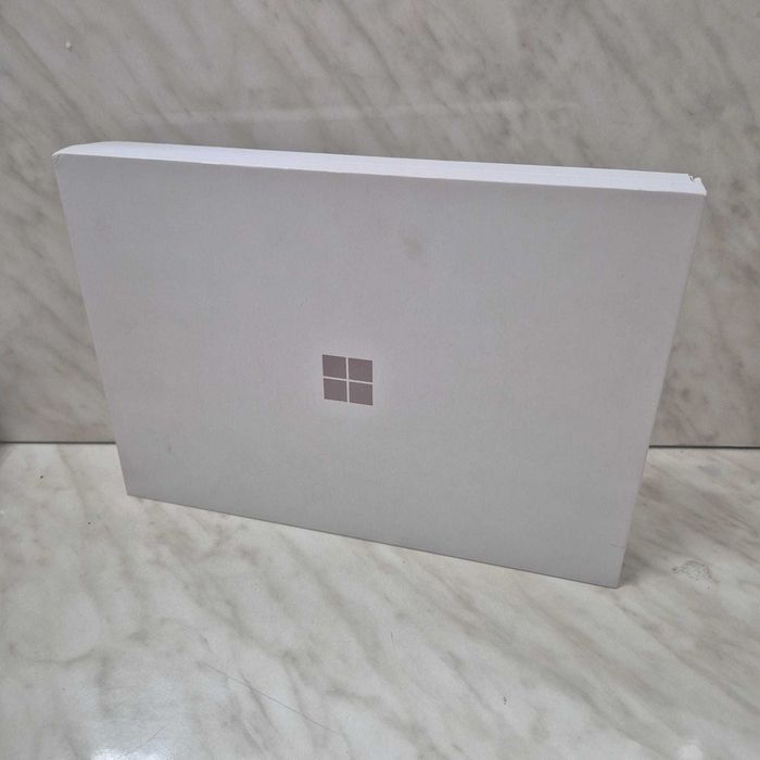 Microsoft Surface Pro, Copilot+ PC, 12-inch SIGILAT cu garantie Zeus Amanet Rahova 36040