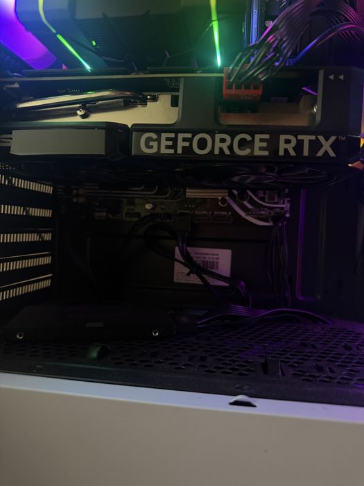 Placă video NVIDIA GeForce RTX 4060 8GB
