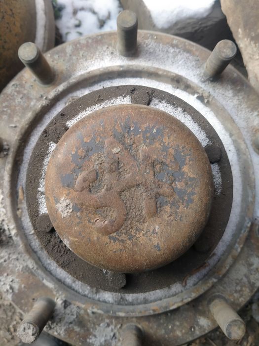 Ступица полуприцепа