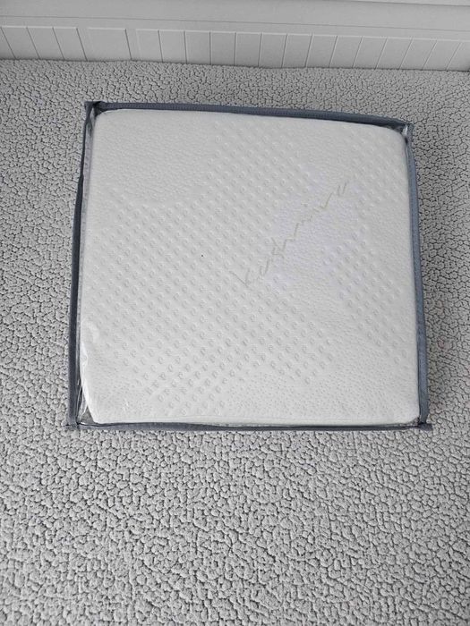 Антирефлукс възглавница. С Мемори пияна.