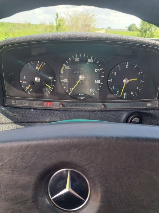 De vânzare mercedes w123 200D