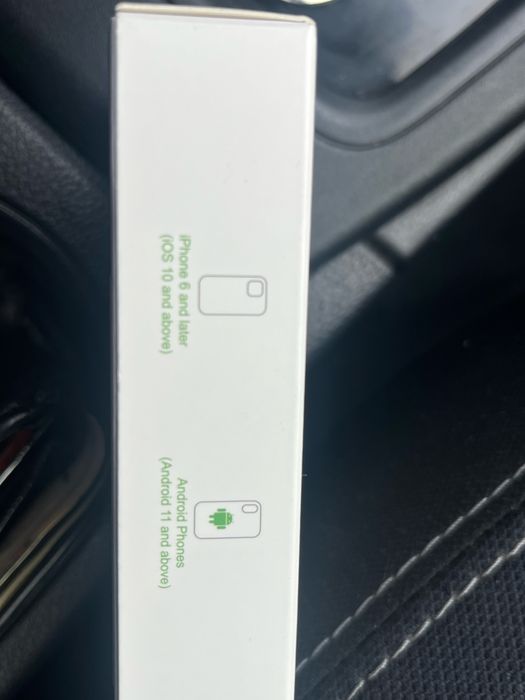 Apple carplay / android auto wireless adapter