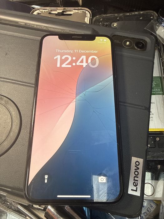 Iihone xs 64gb за части