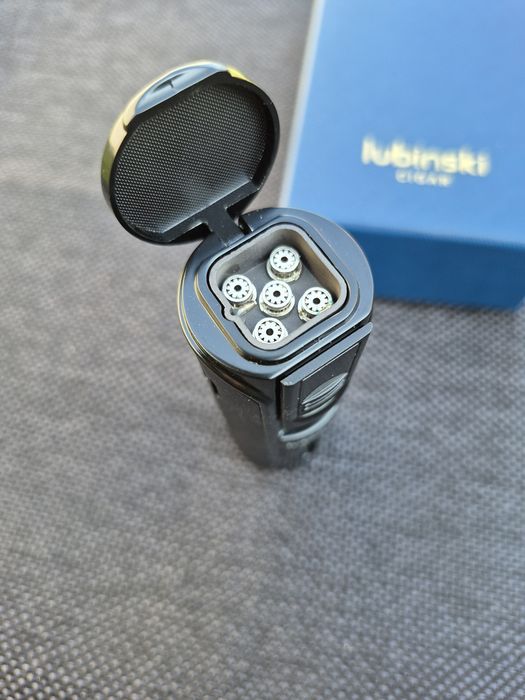 Луксозна запалка за пури  lubinski с подарък резачка