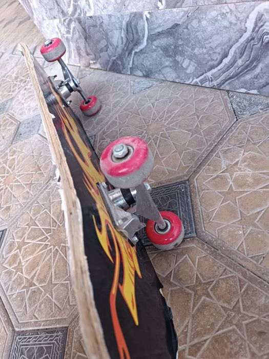 Скейт в хорошем состоянии