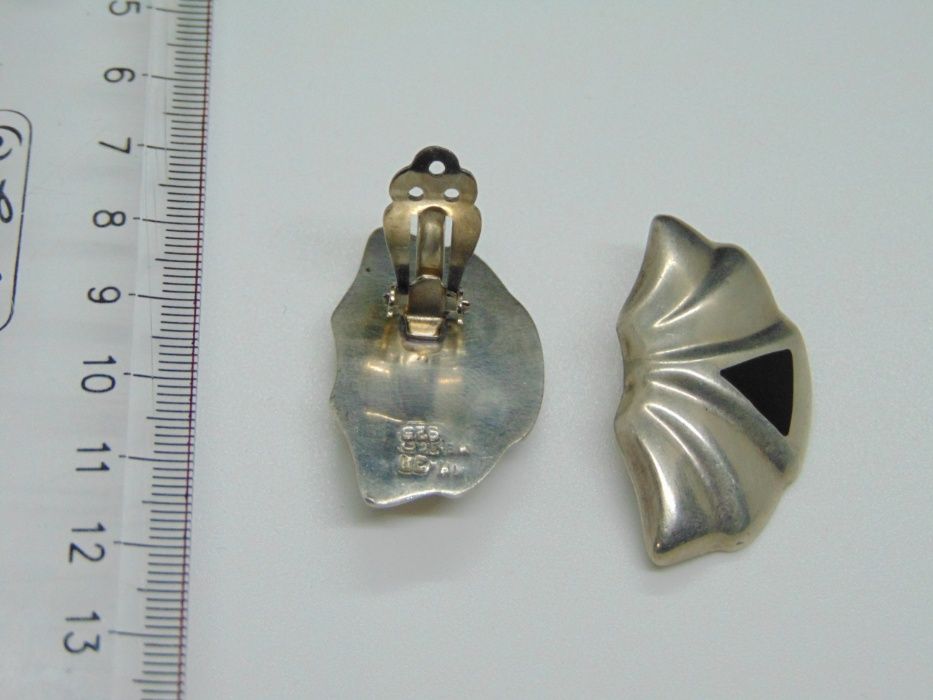 Cercei clips din argint cu onix, Mexic