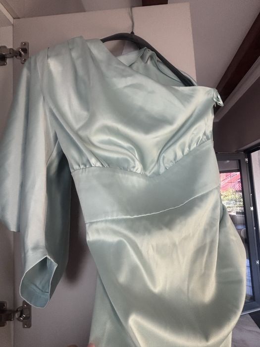 Rochie elegantă satin verde mentă – nouă cu etichetă