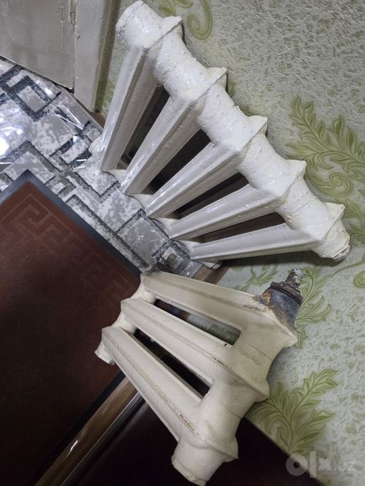 Продаётся чугунная батарея