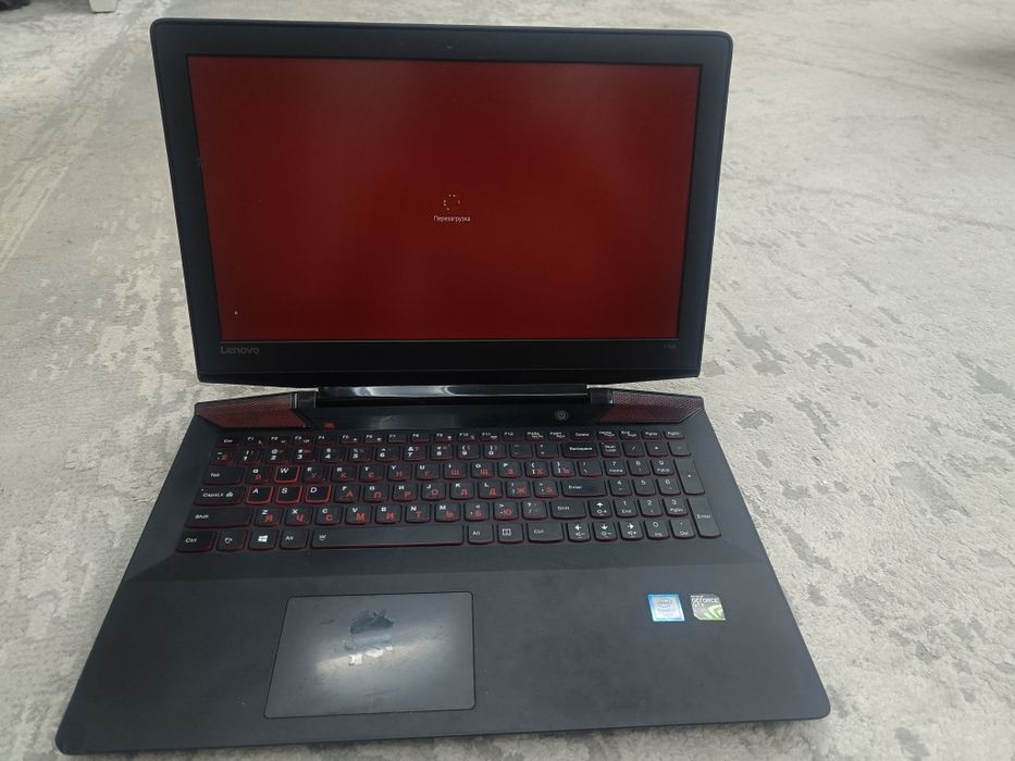 Игровой ноутбук Lenovo ideapad y700