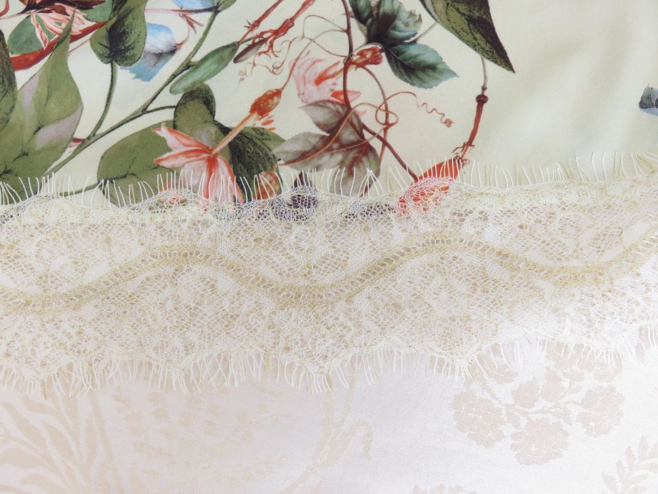 Дълга сатенена нощница, М, нова